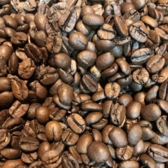 炭火で自家焙煎したコーヒー豆を販売　《札幌にある珈琲工房 柏丘》