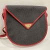 VINTAGE YSL買取は 越谷駅の買取専門店【おたからや　越谷駅前店】へ！高く売るなら、業界最大手の「おたからや」にお任せください！！無料査定＆無料電話相談
