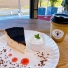 バスクチーズケーキ発売中です