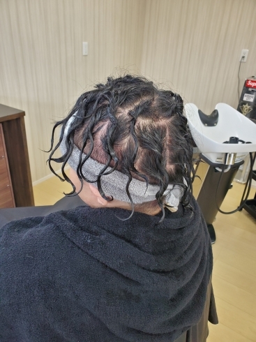 ツイストスパイラルパーマの巻き上がり「ツイストスパイラルパーマ」