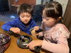 人数分の茶葉を焙烙（ほうろく）に入れて…「【ほうじ茶焙煎体験好評です！】」