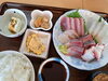 刺身盛り合わせ定食1900円「週末人気の、刺身盛り合わせ定食1900円」