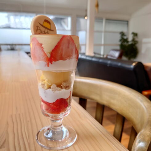 ぷりんパフェ いちごスペシャル「ぷりんパフェ いちごスペシャル」