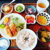 「デザートランチの予約は明日17日まで。」
