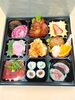 「お弁当　折詰め　♪」