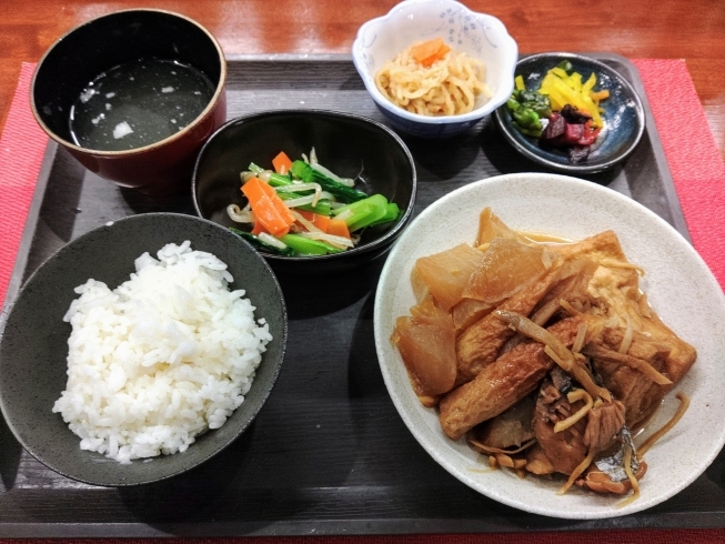 鰆の煮付けです。「天然ぶり最高❗【鳥夜ゆうこ、京都市南区、居酒屋、ランチ、地鶏、お刺身 】」
