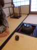 お道具の拝見のあいさつ。「茶道教室、お稽古おさめ」