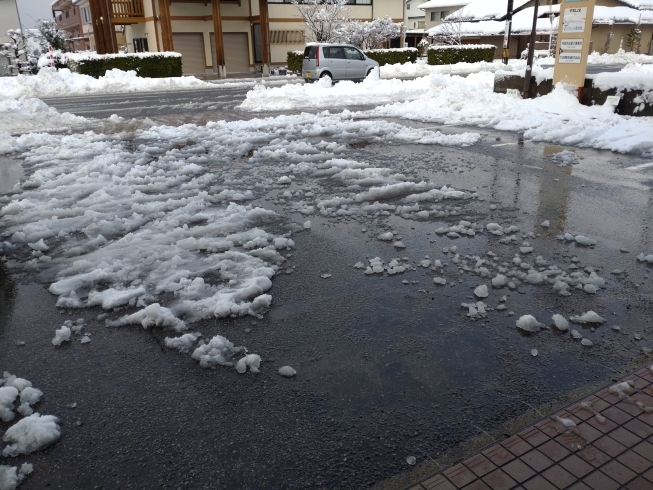 除雪完了「駐車場除雪完了」