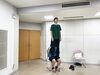 キリンになりきっています。「【誰よりもなりきること】」