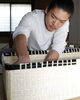 「柳行李の工房開設」
