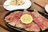レモンの香りが爽やかなレモンステーキ「美味しい料理で楽しく新年会🌟」