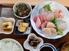 当店自慢の刺身盛り合わせ定食1900円「量、質共満足。刺身盛り合わせ定食1900円」