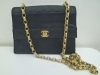 シャネルのチェーンショルダー「買取専門 金のクマ 沼津店　シャネルのバッグをお買い取り(^^♪」