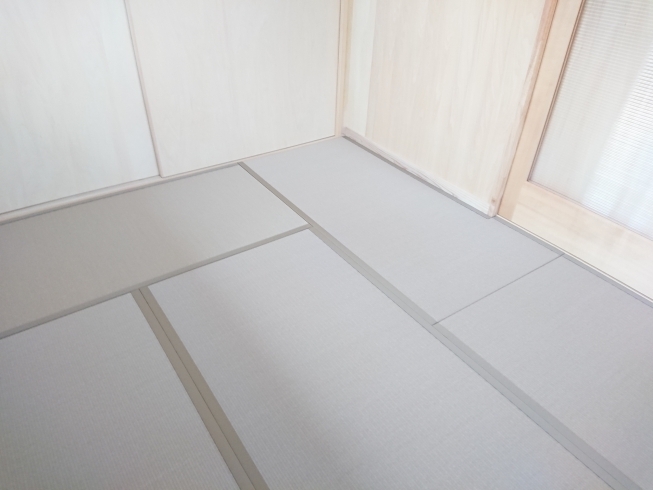 カラーおもてでお部屋を明るく「和紙の畳おもて★小山畳店」