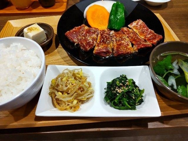お得なランチセット♪「美味しい焼肉ならぜひ「焼肉HACHI-HACHI」へ!」