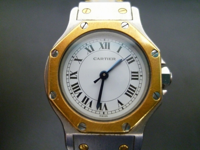 カルティのサントスオクタゴン「買取専門 金のクマ 沼津店　カルティエの時計ですが状態が？？？」