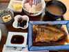 メバルの煮付け＋刺身盛り合わせ定食2300円「メバルの煮付け＋刺身盛り合わせ定食2300円」