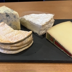 今月の輸入チーズ