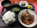 今日は愛媛の天然ハマチ‼️【鳥夜ゆうこ、京都市南区、居酒屋、ランチ、地鶏、お刺身 】