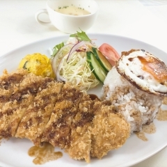    ○・。＊　週替わりアザレアランチ　＊。・○