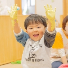 感触あそび　右京区保育園　活動の様子