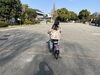 自転車練習に励む保育士さん「コラムVol.3～自転車練習と心理戦をする理由～」