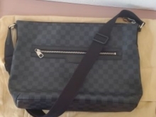 ルイヴィトン・ダミエ・グラフィットミックMM　　お買取させて頂きました。新品～廃盤品まで！　　LOUIS VUITTON／ルイヴィトン製品のお買取は買取専門店大吉　佐世保店へお任せ下さい。