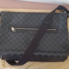 ルイヴィトン・ダミエ・グラフィットミックMM　　お買取させて頂きました。新品～廃盤品まで！　　LOUIS VUITTON／ルイヴィトン製品のお買取は買取専門店大吉　佐世保店へお任せ下さい。