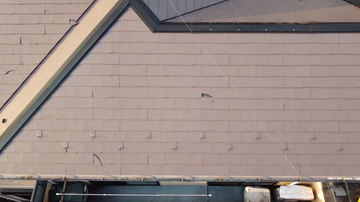ノンアスベスト屋根は塗装では守れません「【ノンアスベスト屋根】レサスに塗装を行ったらどうなるか　～外壁塗装専門店のユウマペイント船橋店～」