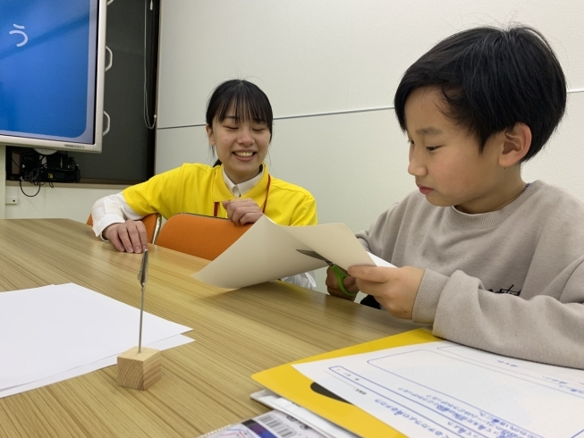 「いよいよ新学期がスタート！　新生活に慣れてきたら子どもが夢中になれることゆっくり探してみませんか？　いつからでもスタートできるスコップ・スクール。春の体験会、ただいま参加予約受付中！」