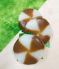 つやつやのべこ餅です「べこ餅ですよ〜」