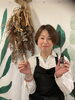お客様の作ったお色を試し塗り。チークにも！「アロマクラフトしてみませんか？江戸川区　瑞江　小岩　一之江　葛西　篠崎　駐車場あります。アロマサロン　江戸川区癒し　アロママッサージ　マッサージ講座　よもぎ蒸し　癒しマッサージ　介護　温活！」