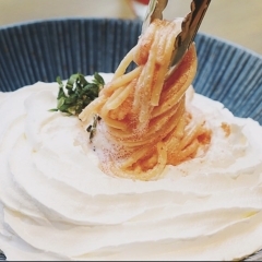 ふわっふわのクリームに包まれたたらこパスタ…っ！