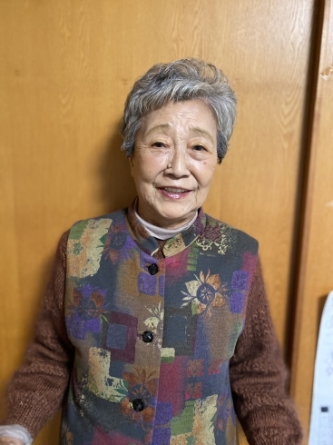 「孫に送るわ」と言って心ウキウキなお客様「シニアメイクの現場リポート！80代女性」