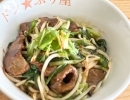 4月19日（金）本日の日替りは“レバニラ丼”です！