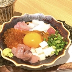 おつまみにぴったり！食感楽しい『海鮮ばくだん』✨