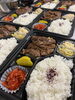 ハラミ弁当「テイクアウトにハラミ丼はいかが？【明石駅より徒歩8分　たにやん　ジェノバライン乗り場近く　炭火焼肉　海鮮浜焼き　団体歓迎　宴会40名　一人焼肉　カウンター席　肉も海鮮も　個室は6人】」