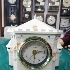 おもしろいお城の時計修理♪(*´∀｀)
