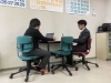 新設の打合せスペース。お客様も気軽に談笑されます。「モースの日常②  レイアウト変更後の事務所の様子です。」