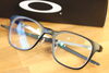オークリー「スポーツメガネならOAKLEY」