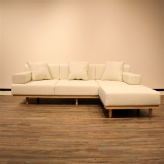 [当店オリジナルのソファ]のご紹介。札幌市清田区の家具の店、Ties interior。