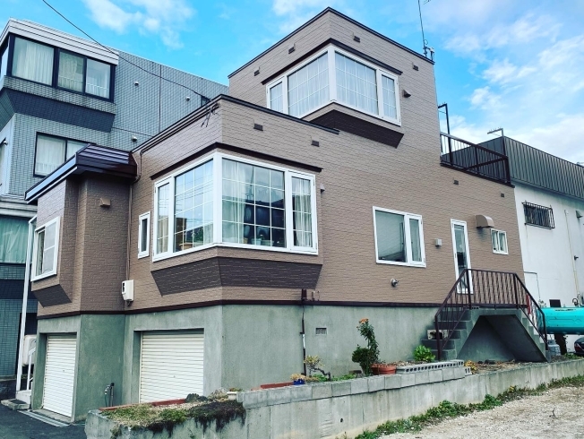 屋根、外壁塗装完了写真「札幌で塗り替えをお考えなら「石狩と札幌を中心とした地域密着の塗装屋さん・木下塗装」」