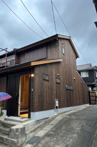 「古の息吹を蘇らせる：京都の古民家改修プロジェクト！」