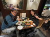 夜は少し肌寒いです…👍「☆代官山アロハテーブルへ☆」