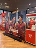 「千葉ジェッツ愛に溢れる店内！選手の等身大パネルと写真撮影も🏀【南船橋のカフェ＆バーGiGO ららテラスTOKYO-BAY店】」