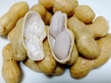 【キッチンプルート☆本日営業日 ベビーカステラ焼きます！】千葉県名産ピーナッツのお話◆煎るだけじゃないピーナッツの食べ方