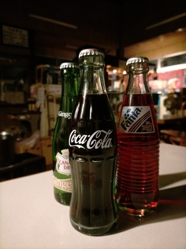 コカ・コーラ、ファンタ、ジンジャーエール「コカ・コーラは瓶がうまい！？」