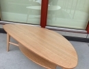 無垢材の三角形リビングテーブルおすすめします！　家具のことなら何でもご相談ください　札幌の家具専門店『彩工房畑山』