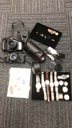貴金属、カメラ、古銭、切手、時計「貴金属、カメラ、古銭、時計、切手買取」