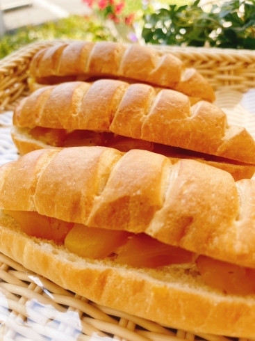 台湾パインのミルクパン「6月の新作パン！「台湾パインのミルクパン」」